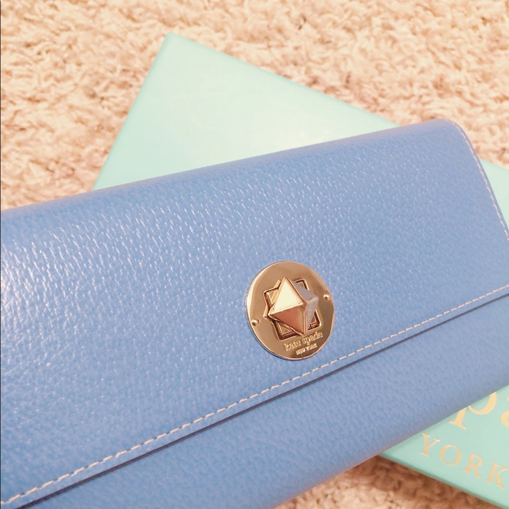 Kate Spade Wallet - Picture 3 of 8